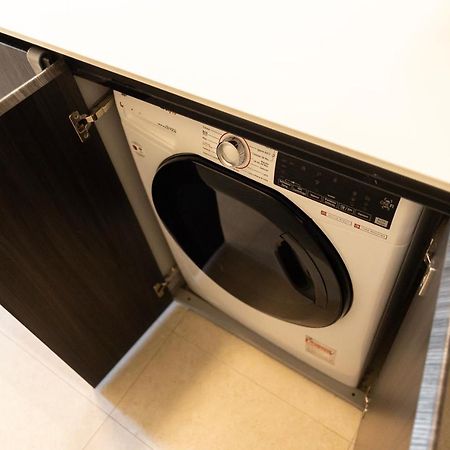 Appartement Bilocale Moderno Ed Esclusivo à Milan Extérieur photo