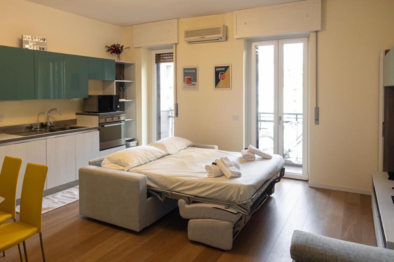 Appartement Bilocale Moderno Ed Esclusivo à Milan Extérieur photo