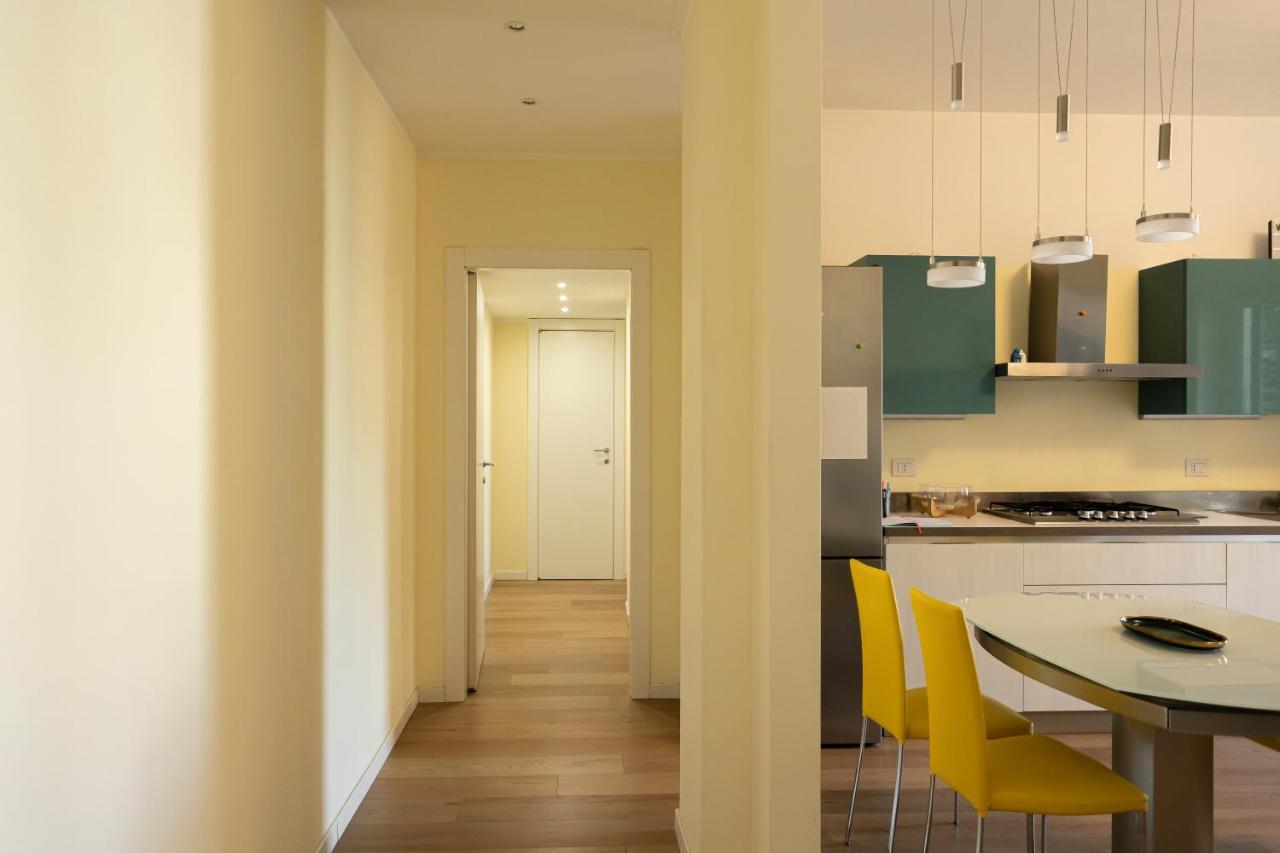 Appartement Bilocale Moderno Ed Esclusivo à Milan Extérieur photo