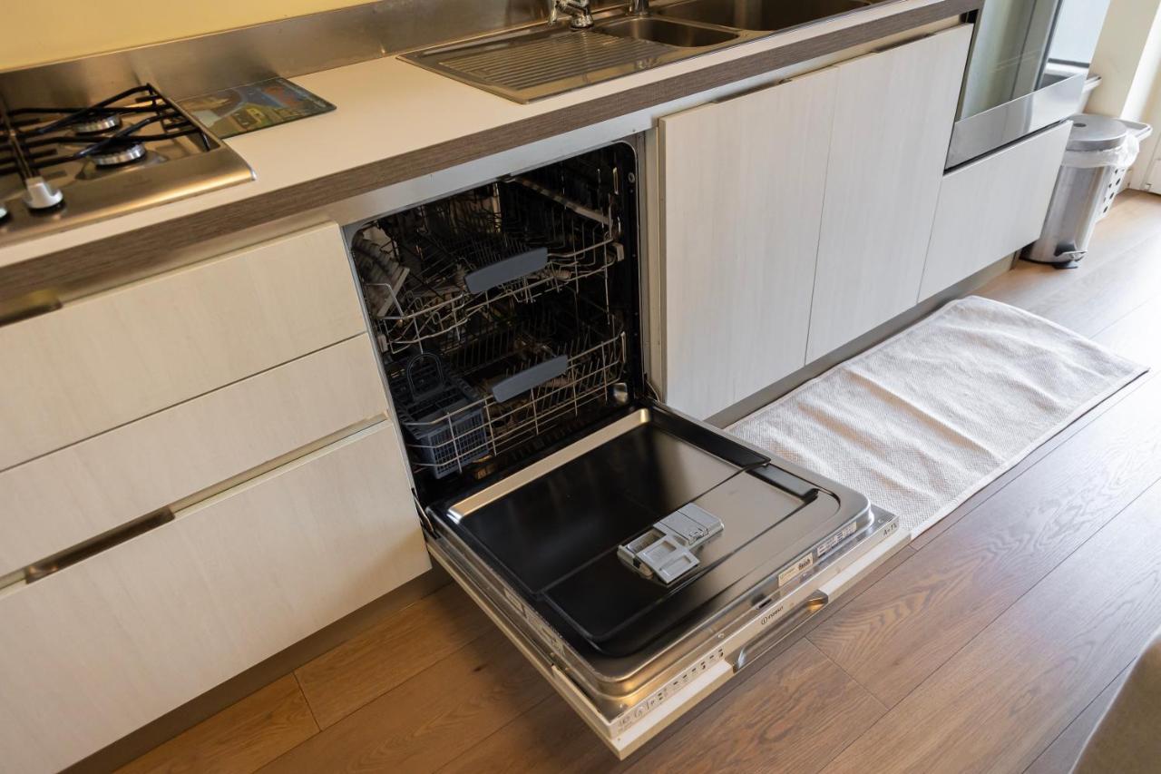 Appartement Bilocale Moderno Ed Esclusivo à Milan Extérieur photo