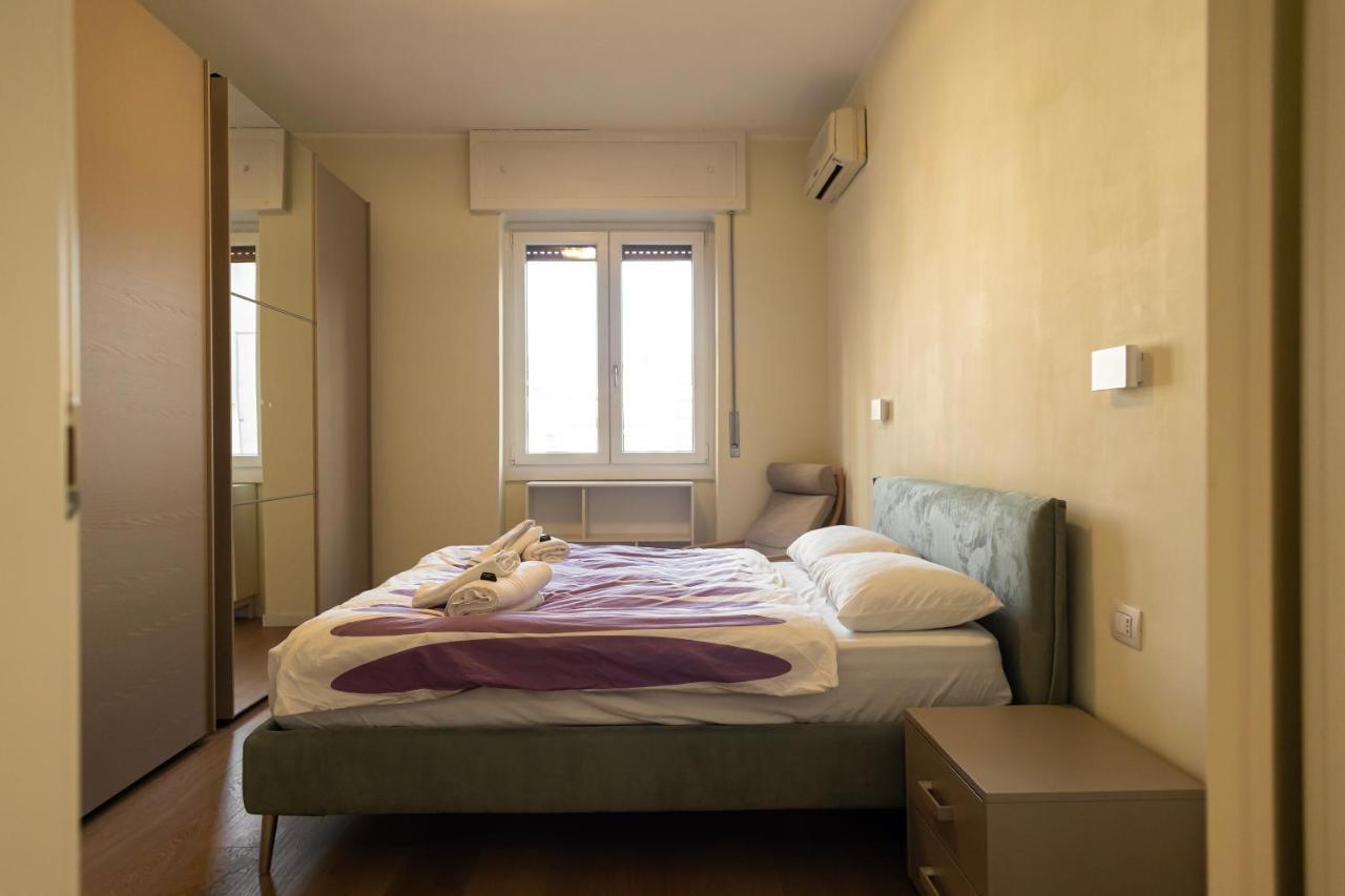 Appartement Bilocale Moderno Ed Esclusivo à Milan Extérieur photo